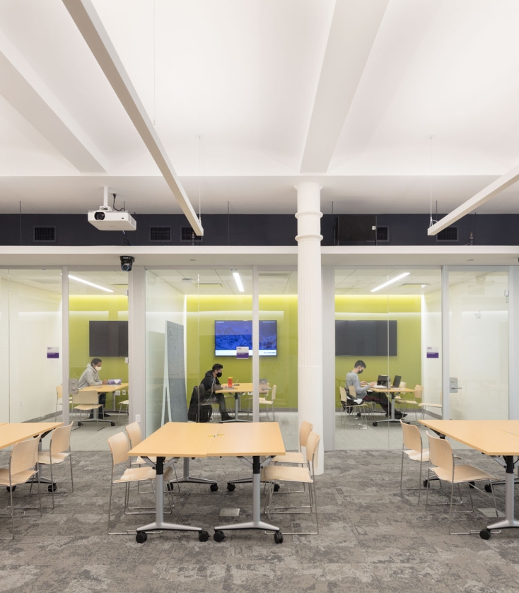 Student study floor at 708 Broadway